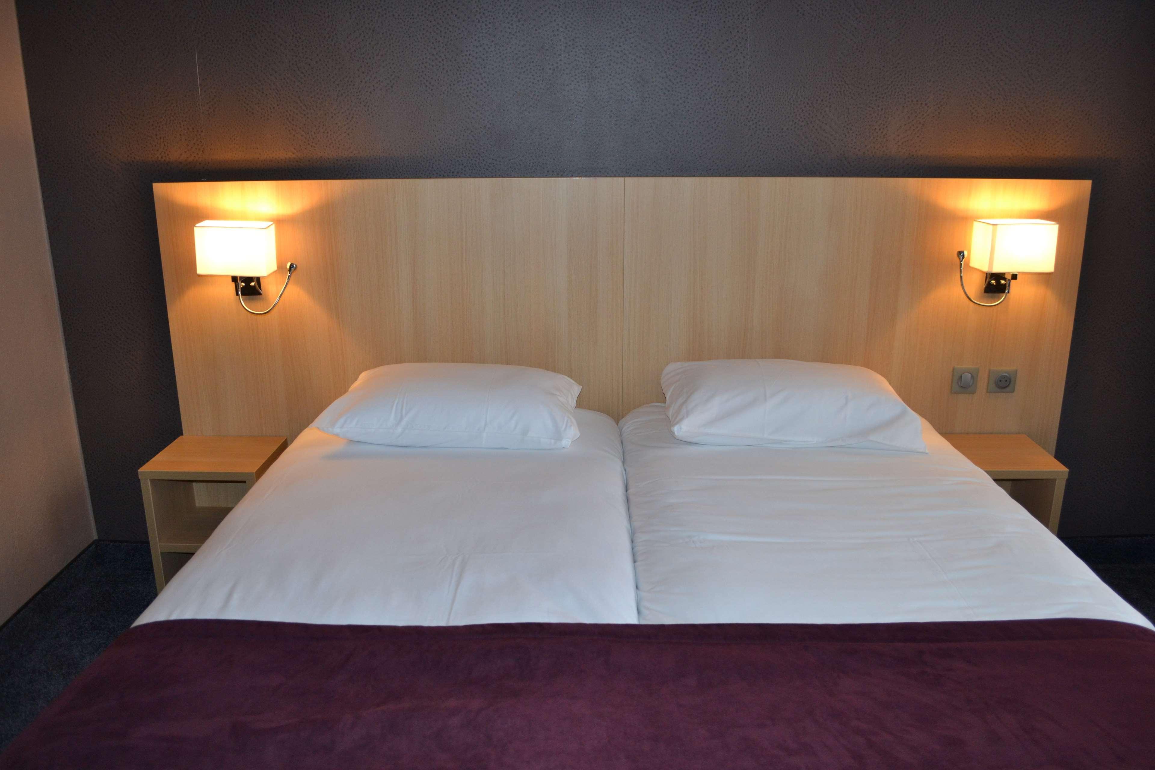 Hotel Europe And Spa Reims Exterior foto